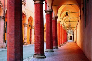 La nascita dei portici di Bologna